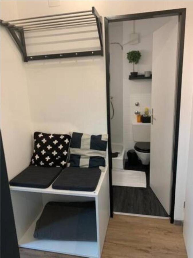 Lovely 1-Bedroom Vacation Studio Apartment With Pool And Sauna Laax Esterno foto